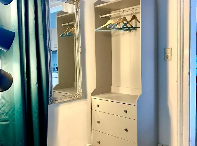 Mellow - By Nahuen Graz