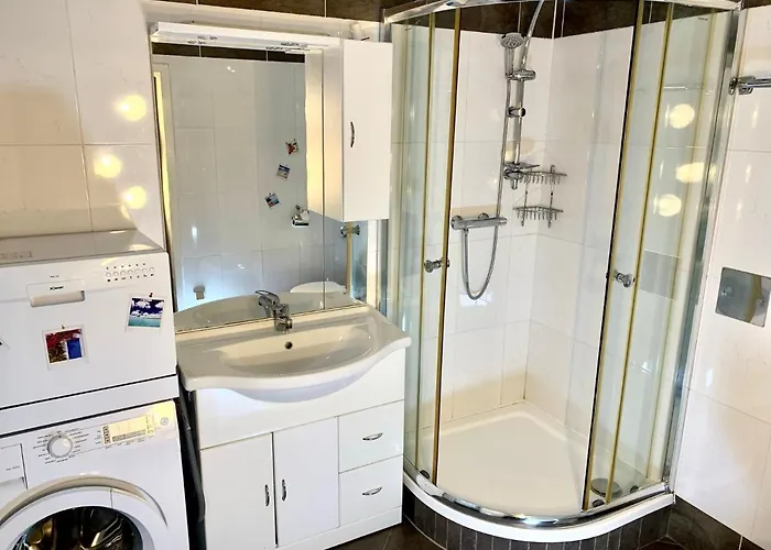 Mellow - By Nahuen Graz